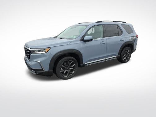 Sonic Gray Pearl 2023 Honda Pilot AWD Elite