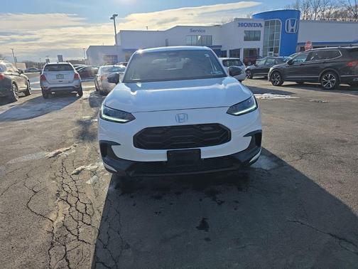 2023 Honda HR-V AWD Sport
