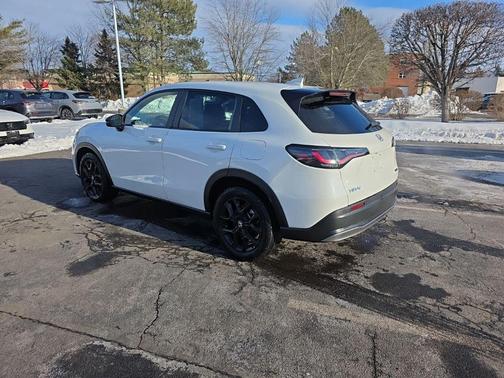 2023 Honda HR-V AWD Sport