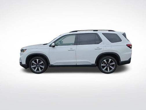 Platinum White Pearl 2024 Honda Pilot Elite