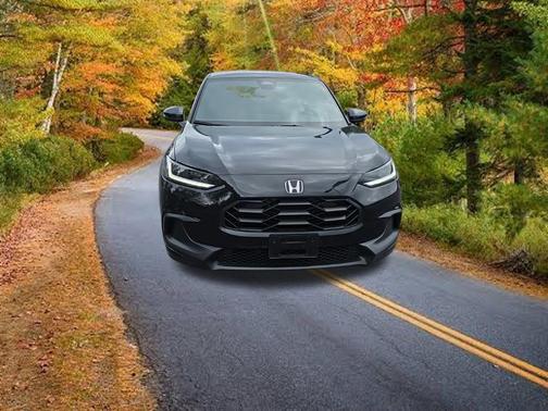 Crystal Black Pearl 2026 Honda HR-V AWD Sport