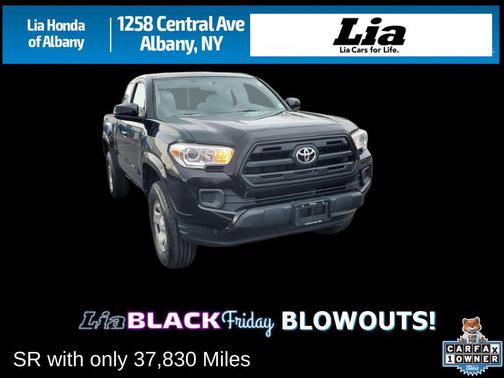 2017 Toyota Tacoma SR