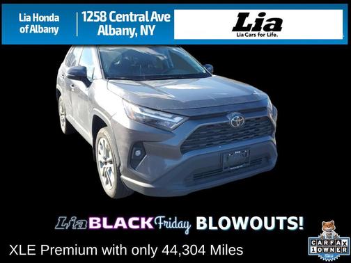 2023 Toyota RAV4 XLE Premium