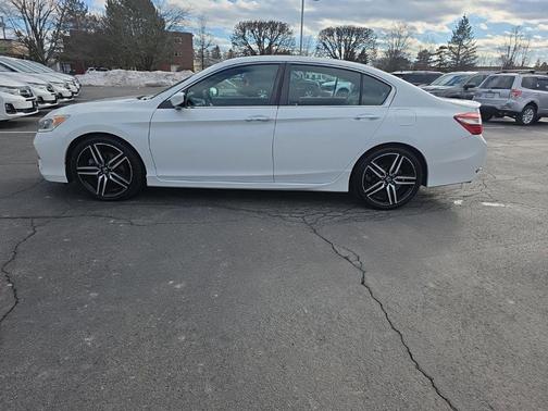 2017 Honda Accord Sport SE