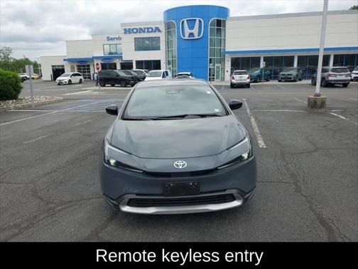 2023 Toyota Prius Prime SE