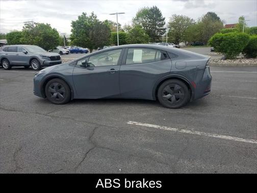 2023 Toyota Prius Prime SE