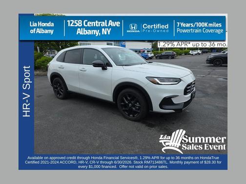 Platinum White Pearl 2024 Honda HR-V AWD Sport