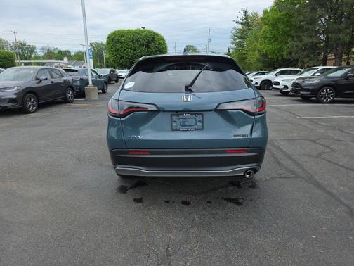 Nordic Forest Pearl 2024 Honda HR-V AWD Sport