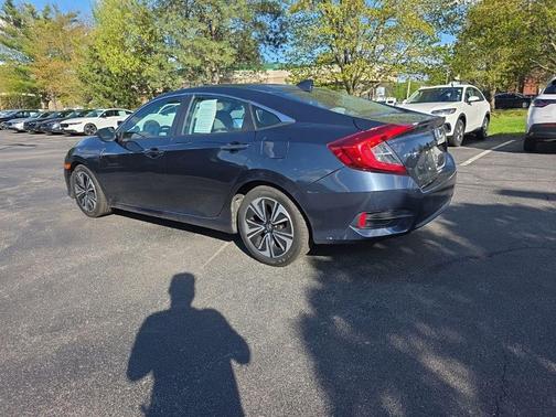 Modern Steel Metallic 2018 Honda Civic EX-T