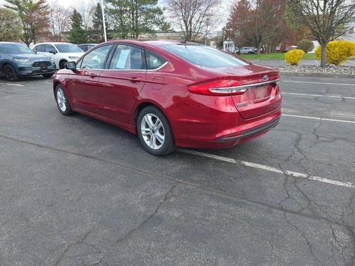 RUBY RED TINTED CLEARCOAT 2018 Ford Fusion SE