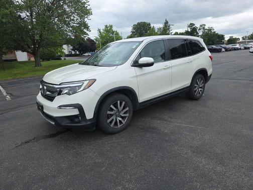 White Diamond Pearl 2019 Honda Pilot EX-L