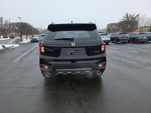 2023 Honda Passport AWD TrailSport