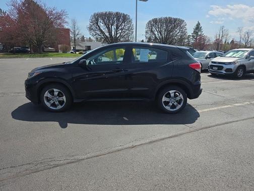 2021 Honda HR-V LX