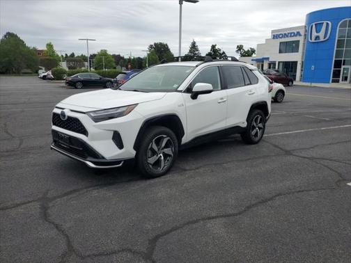 2022 Toyota RAV4 Prime SE