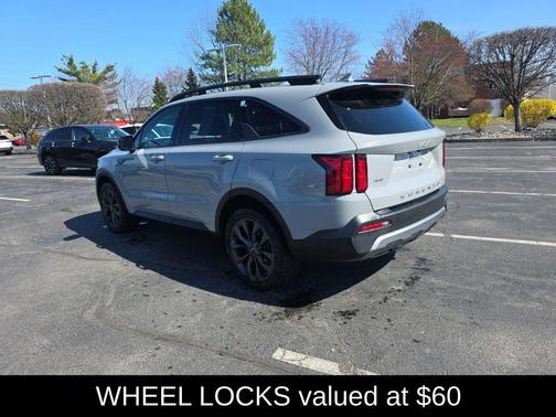 2022 Kia Sorento SX