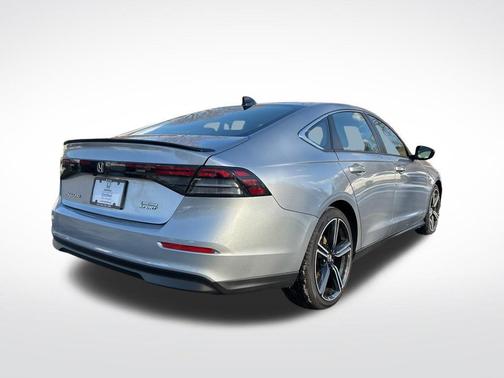 Lunar Silver Metallic 2023 Honda Accord Hybrid Sport