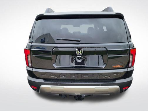 Nh-731p 2026 Honda Passport AWD TrailSport
