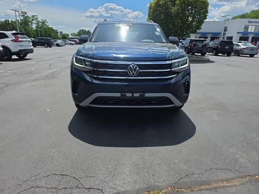 Tourmaline Blue Metallic 2022 Volkswagen Atlas 3.6L SE w/Technology