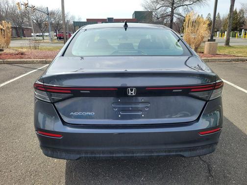 Meteorite Gray Metallic 2026 Honda Accord SE
