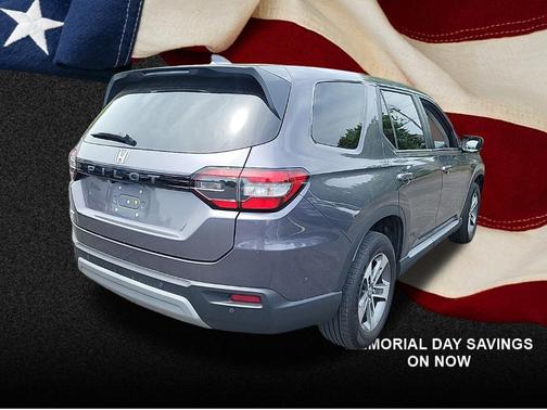 Modern Steel Metallic 2025 Honda Pilot EX-L