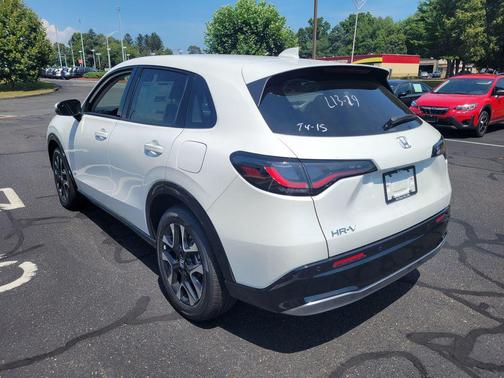 Platinum White Pearl 2027 Honda HR-V EX-L