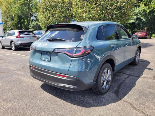 2026 Honda HR-V LX