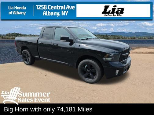 Brilliant Black Crystal Pearlcoat 2018 RAM 1500 Big Horn