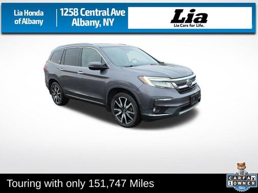 2019 Honda Pilot Touring 8-Passenger