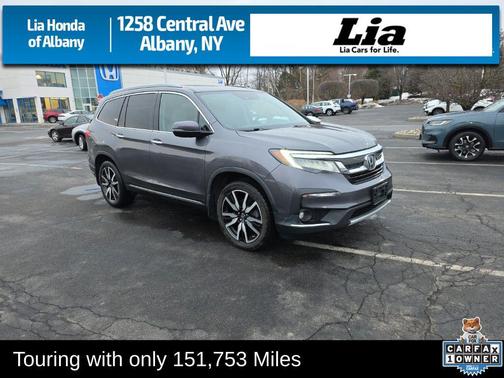 2019 Honda Pilot Touring 8-Passenger