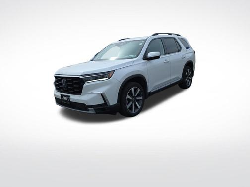 2024 Honda Pilot Touring 8-Passenger