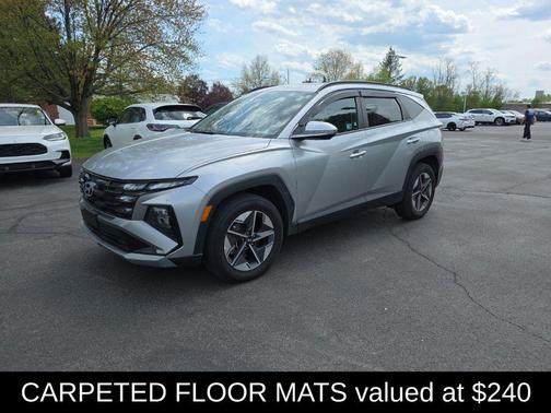 Shimmering Silver 2025 Hyundai TUCSON SEL Convenience