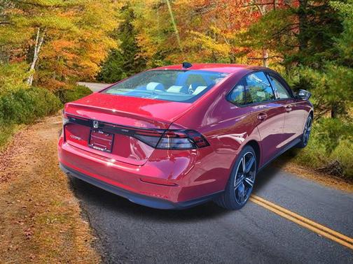 Radiant Red Metallic 2026 Honda Accord SE