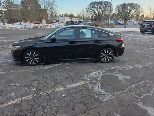 2023 Honda Civic EX-L