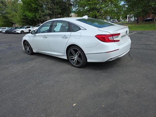 Platinum White Pearl 2021 Honda Accord Hybrid Touring