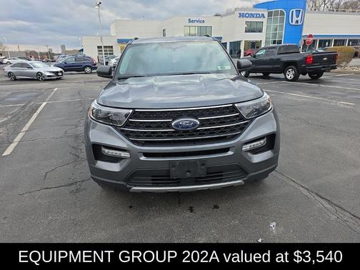 CARBONIZED GRAY METALLIC 2023 Ford Explorer XLT