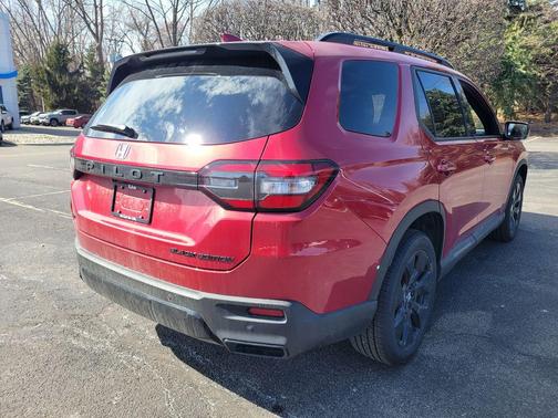 2026 Honda Pilot Black Edition