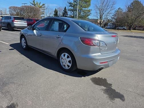 2012 Mazda Mazda3 i Sport