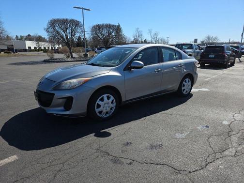 2012 Mazda Mazda3 i Sport