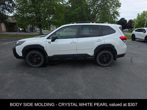 Crystal White Pearl 2023 Subaru Forester Wilderness