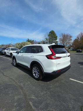 Platinum White Pearl 2023 Honda CR-V EX-L