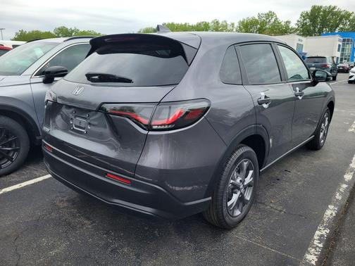 Modern Steel Metallic 2027 Honda HR-V LX
