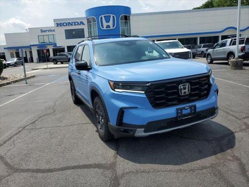 2023 Honda Pilot AWD TrailSport