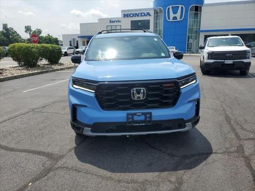 2023 Honda Pilot AWD TrailSport