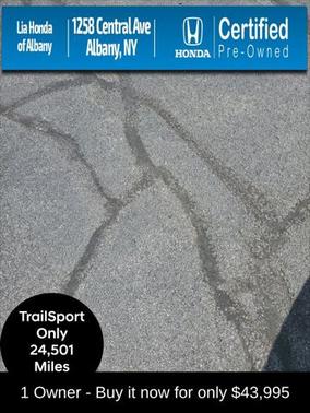 2023 Honda Pilot AWD TrailSport