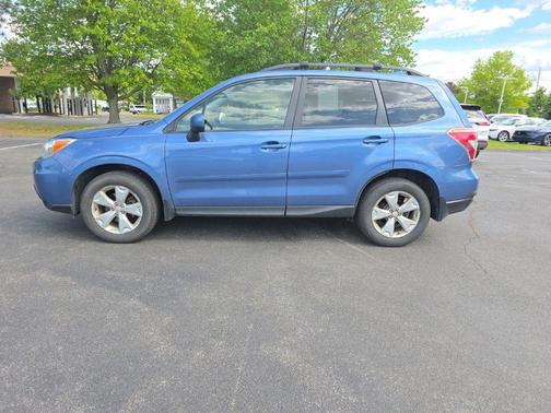 Quartz Blue Pearl 2016 Subaru Forester 2.5i Premium