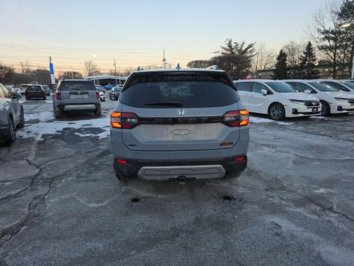 2023 Honda Pilot AWD TrailSport