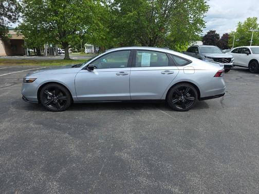Lunar Silver Metallic 2023 Honda Accord Hybrid Sport-L