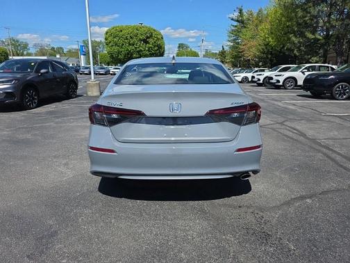 Urban Gray Pearl 2025 Honda Civic Sport