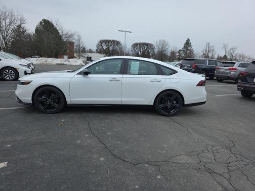 2023 Honda Accord Hybrid Sport-L