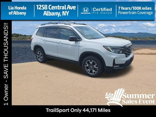 Platinum White Pearl 2023 Honda Passport AWD TrailSport